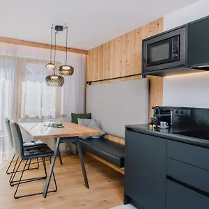 Alpinlounge Raetia Apartament